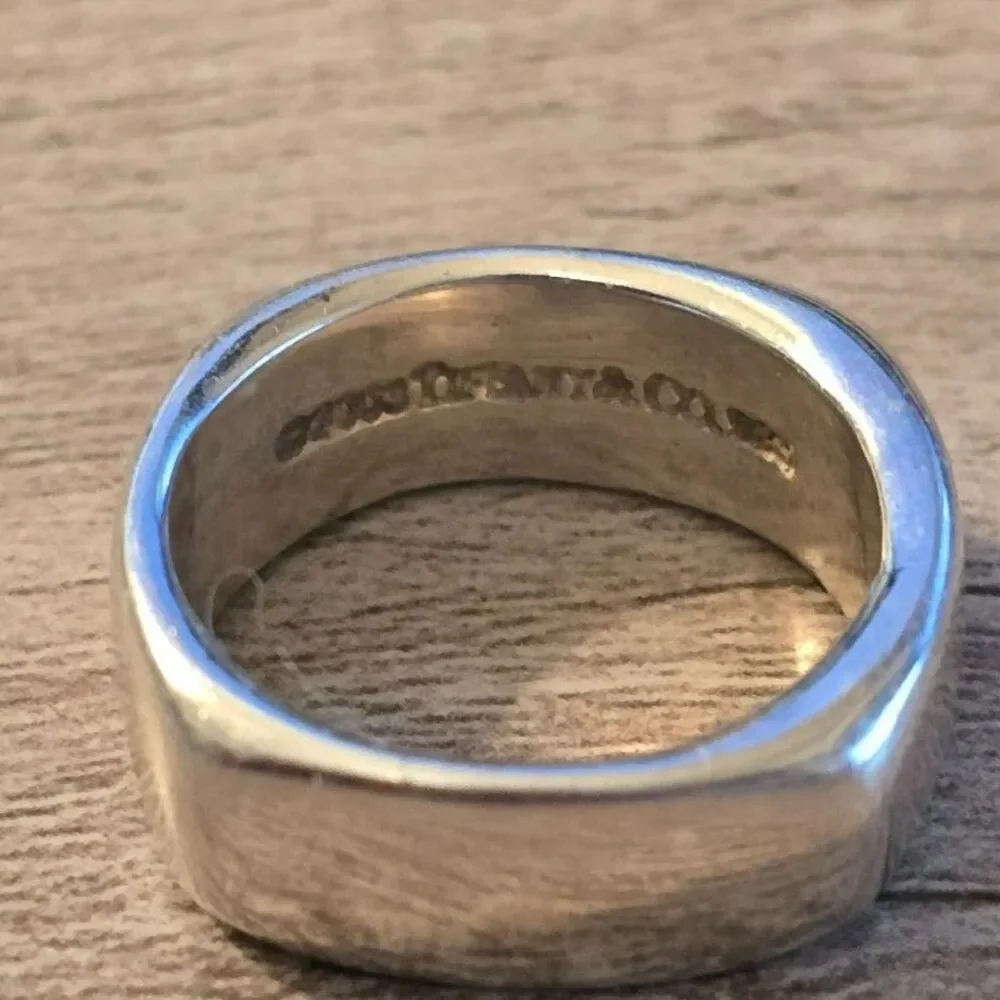 Tiffany & Co. 925 Sterling Silver 2004 Cushion Ring sz 7